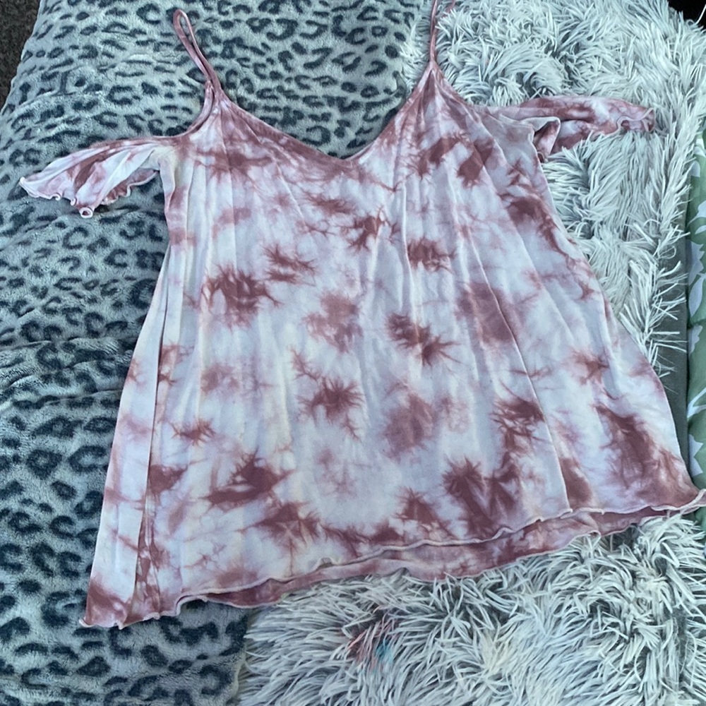 tie die off the shoulder tank